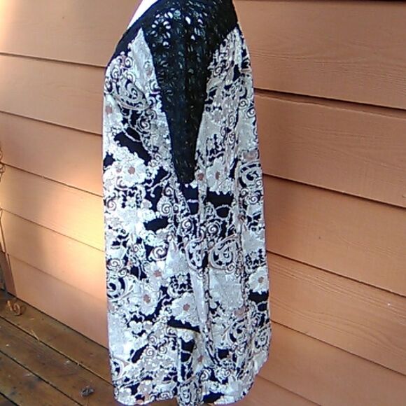 Miss Me Flowy Dress - Picture 4 of 8